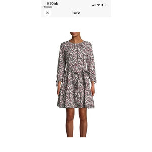 Kate Spade
Wildflower Floral Poplin Dress Size
Xsmall retails $228